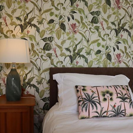 Portclew House Hotel Pembroke Ngoại thất bức ảnh