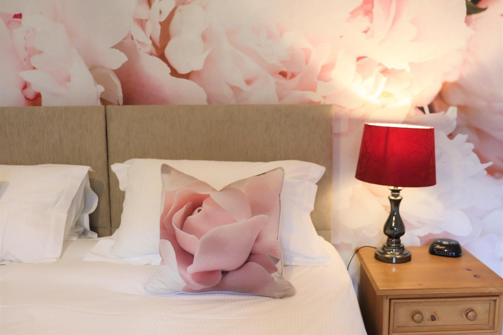 Portclew House Hotel Pembroke Ngoại thất bức ảnh
