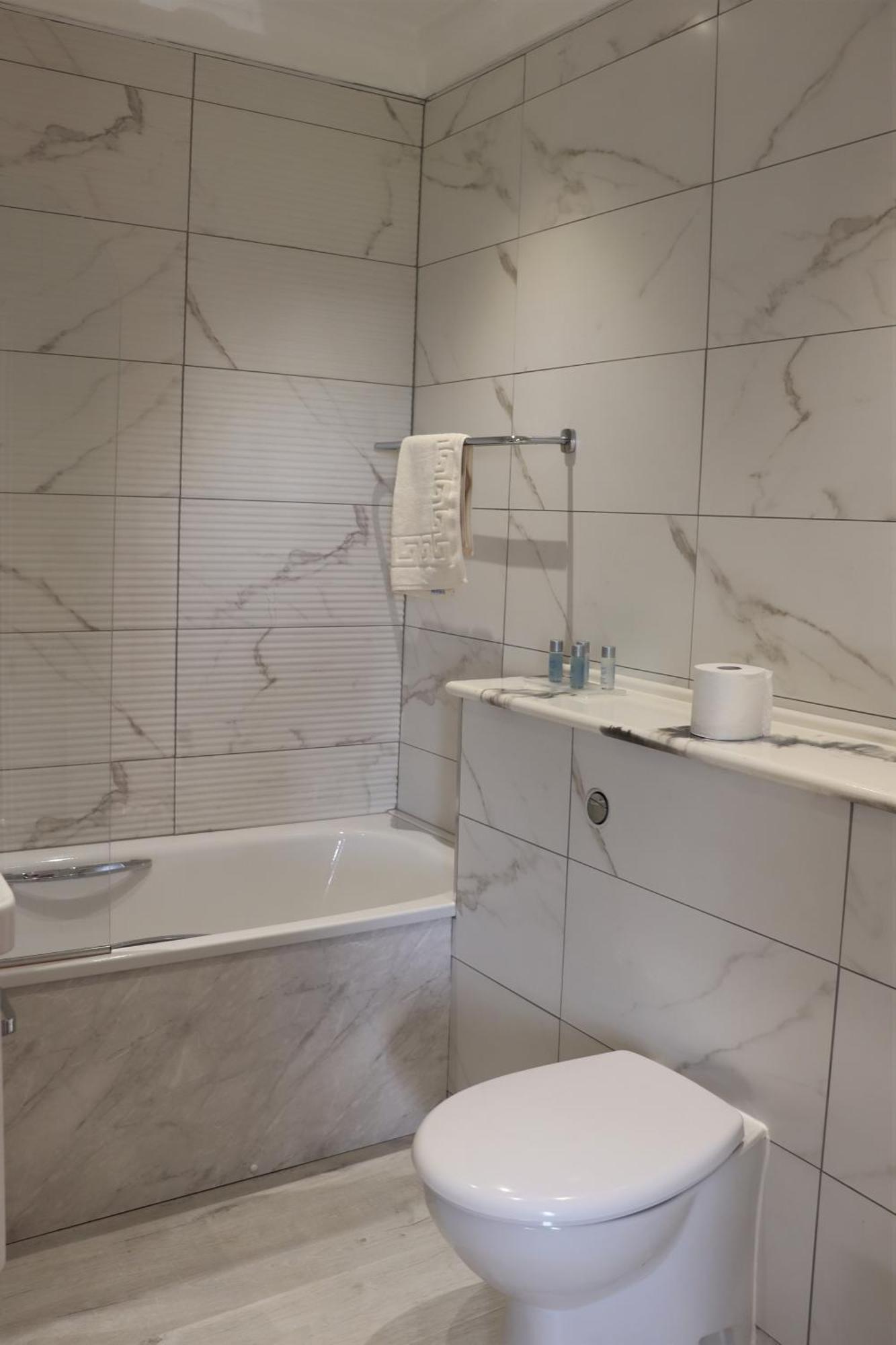 Portclew House Hotel Pembroke Ngoại thất bức ảnh