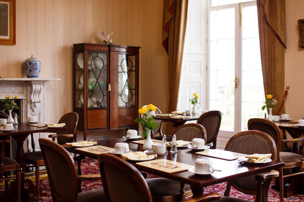 Portclew House Hotel Pembroke Ngoại thất bức ảnh