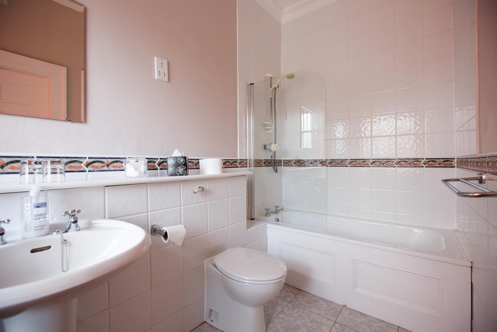 Portclew House Hotel Pembroke Phòng bức ảnh